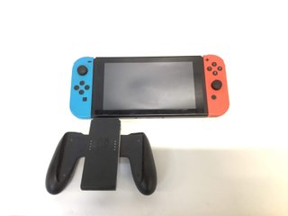 E473872-0 NINTENDO SWITCH