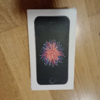 Caja iPhone SE