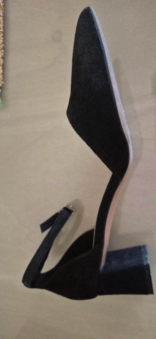 Zapatos de tacón negros, marca Maripaz