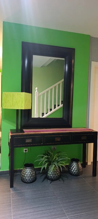 Mueble Recibidor con Espejo y butaca