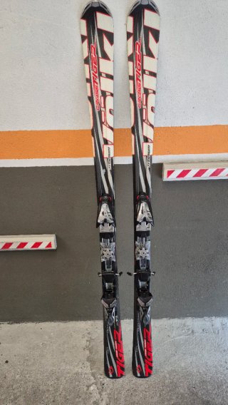 Esquís Völkl Cross Tiger Titanium 161 cm