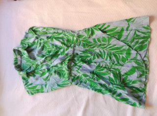 Vestido estampado hojas verde y azul