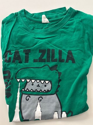 Camiseta Cat-Zilla Verde Talla M