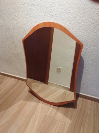 Espejo 94x65x2,5cm aprox