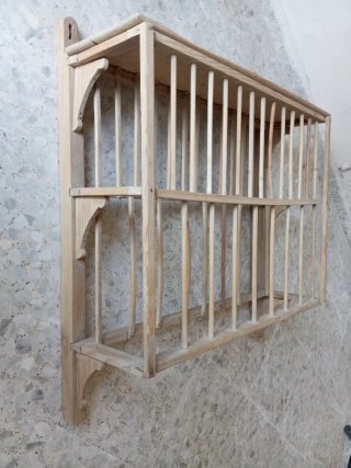 Platero antiguo de madera