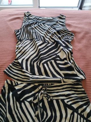 Conjunto de Top y Pantalón Estampado