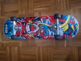 Skate Oxelo con diseño gráfico