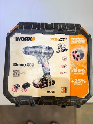 Taladro WORX WX102 20V Brushless