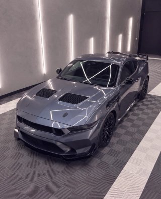 Ford Mustang 2025