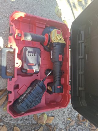 Amoladora Radial Parkside Performance con Bateria