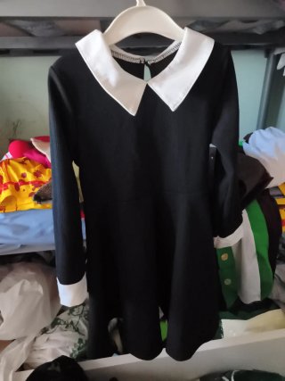 Disfraz estilo Miércoles Addams talla 5 años