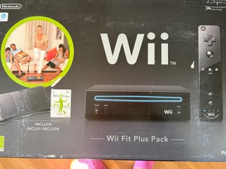 Pacchetto Nintendo Wii Fit Plus