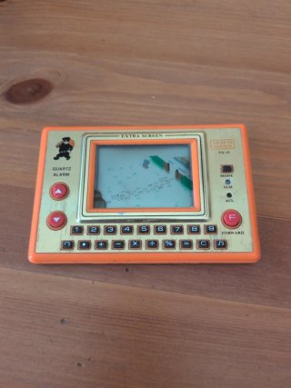 Videojuego Portátil Vintage (1983) Thief in Garden
