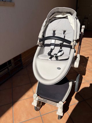 Carrito de bebé Hot Mom