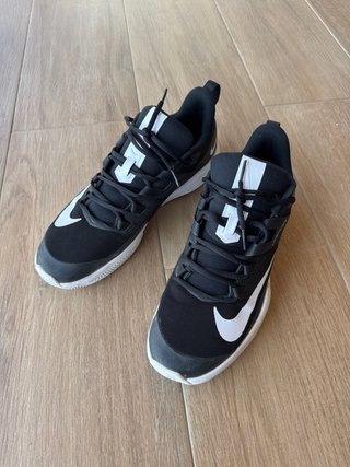 Zapatillas Nike Negras y Blancas