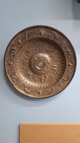 Plato de la Templanza (Briot) Época Victoriana