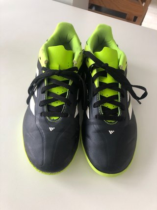 Zapatillas de fútbol Adidas multitacos