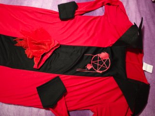 Disfraz de Demonio Rojo y Negro