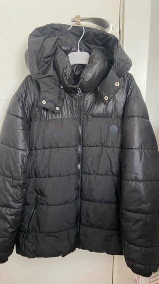 Chaquetón acolchado negro para niño