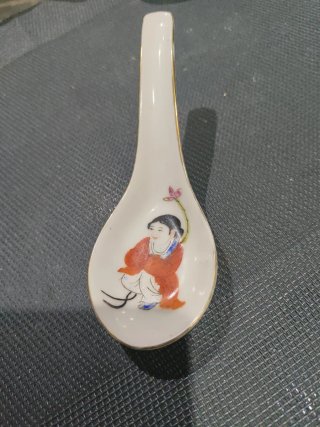 Cuchara sopera china de porcelana vintage