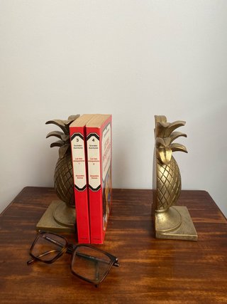 Set de 2 Sujetalibros con forma de Piña