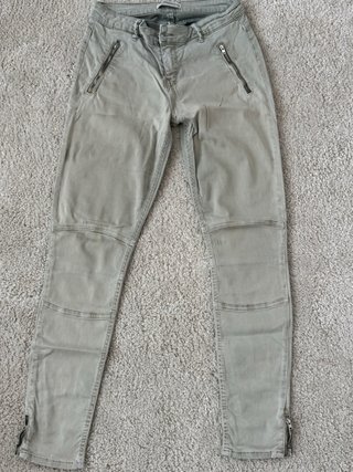 Pantalón Pitillo Verde