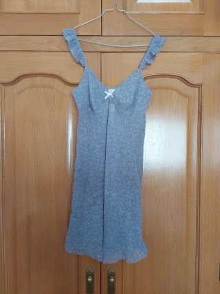 Camisón de tirantes regulables morado talla 36-38