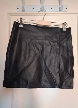 Falda mini negra Pull&Bear