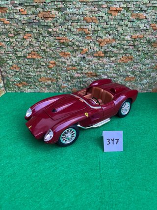Ferrari 250 Testa Rossa (1958) – Escala 1/18