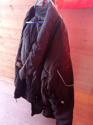 Chaqueta Motera con Refuerzos