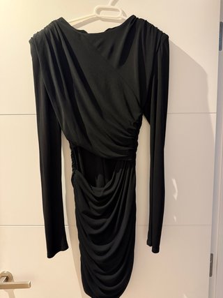Vestido mini drapeado Zara negro