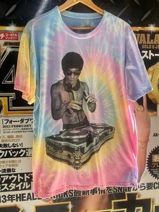 Camiseta Bruce Lee DJ Tie-Dye Talla XL