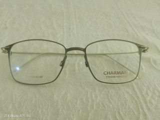 Marco de Gafas Charmant Titanium