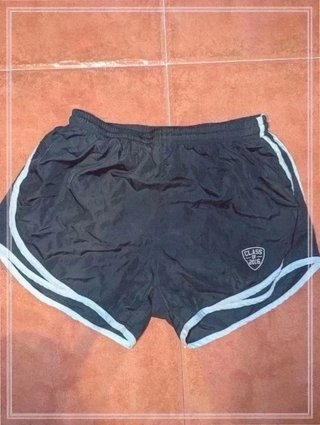 Pantalón Corto Deportivo Negro Retro Talla S