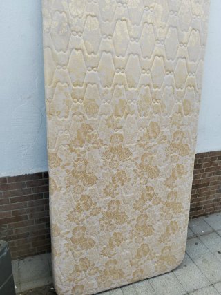 Base tapizada 90x190 cm