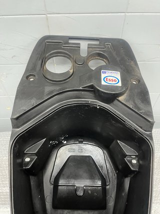 Cofre bajo asiento Peugeot Speedfight