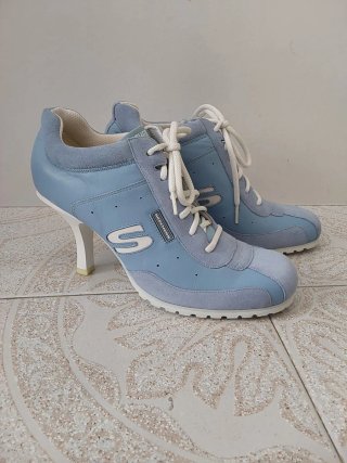 Zapatillas Skechers Vintage con Tacón