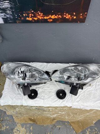 Faros Citroën Xsara Picasso (hasta 2004)