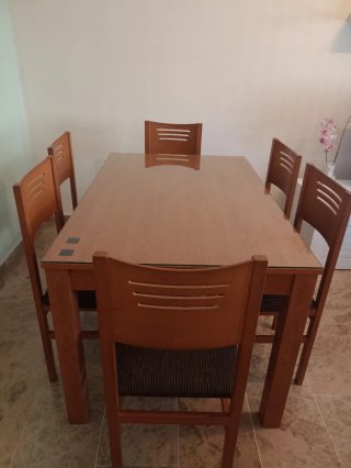 Mesa + Sillas o cambio por otro juego comedor