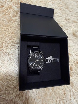 Reloj Lotus Negro