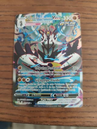 Carta Pokémon Urshifu VMAX Golpe Fluido