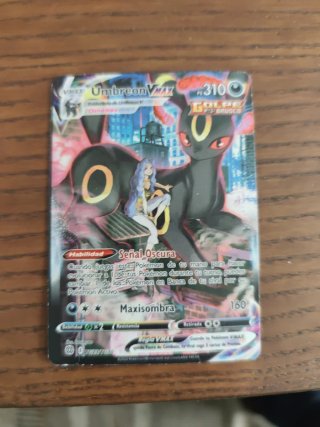 Carta Pokémon Umbreon VMAX