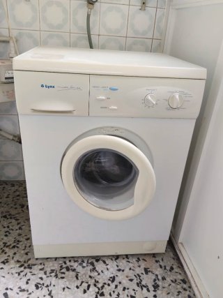 Lavadora Lynx Blanca, de 6 kilos. Funciona.