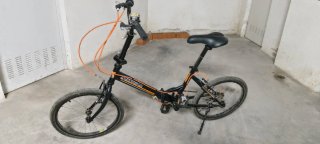 Bicicleta Plegable Negra y Naranja