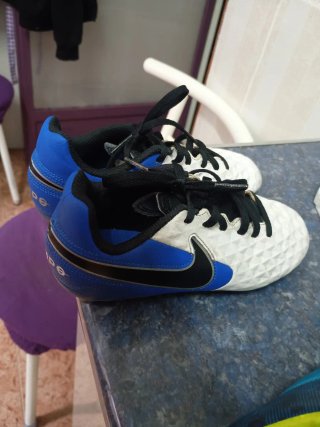 Botas de fútbol niño Talla 32