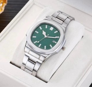 Reloj de hombre elegante