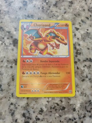 Carta Pokémon Charizard Team Plasma