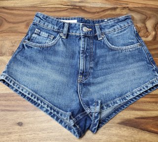 Pantalón corto vaquero Zara talla 32