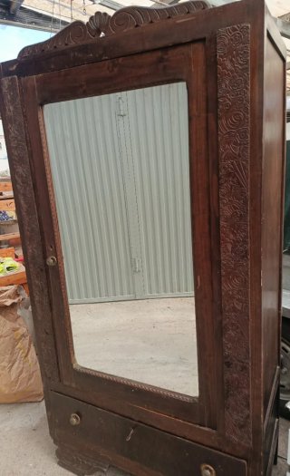 Armario Ropero Antiguo de Madera