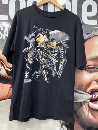 Camiseta Berserk Negra